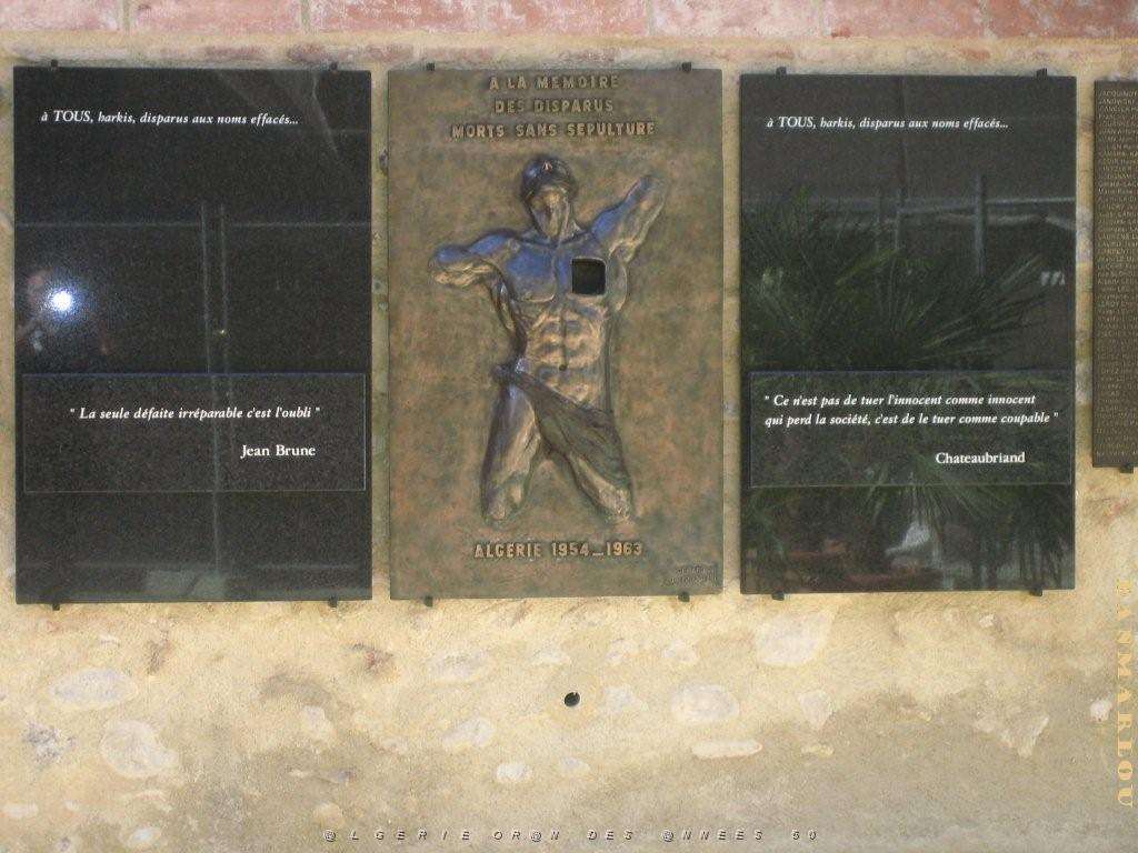 commemoration du MASSACRE du 5 juillet 1962  au mur des disparus 005.jpg
